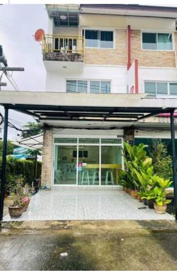 ขายอาคารพาณิชย์ พร้อมเฟอร์นิเจอร์และผู้เช่า ทำเลทองข้าง รพ.วัฒนแพทย์ อ่าวนาง จ.กระบี่